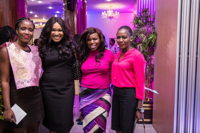 SHEA MOISTURE PRESS (39)