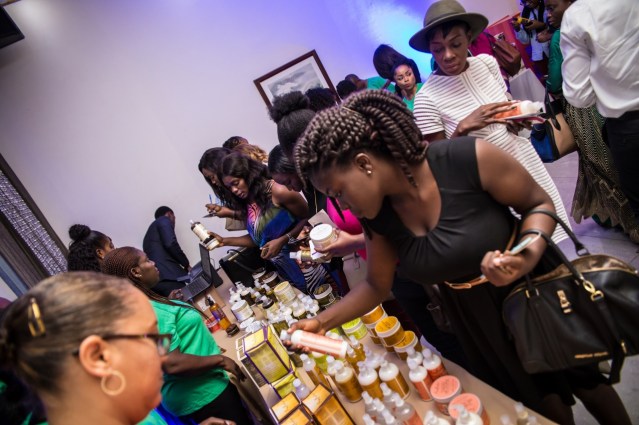 SHEA MOISTURE PRESS (45)