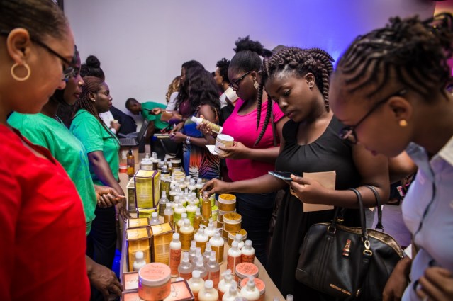 SHEA MOISTURE PRESS (48)