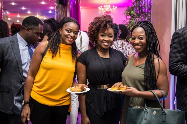 SHEA MOISTURE PRESS (54)